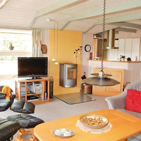 Holiday home Lovely Home In Juelsminde With Sauna *